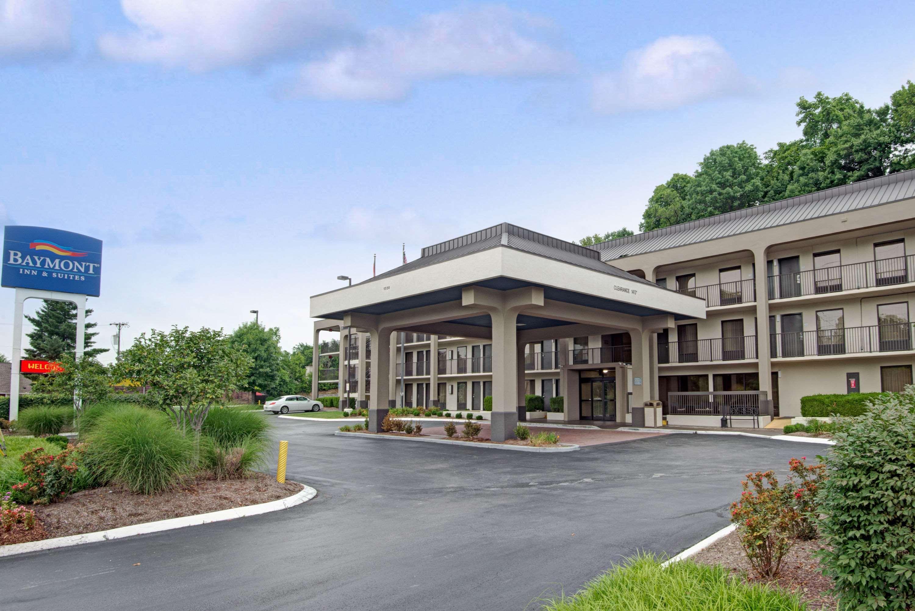 Baymont By Wyndham Nashville Airport Экстерьер фото