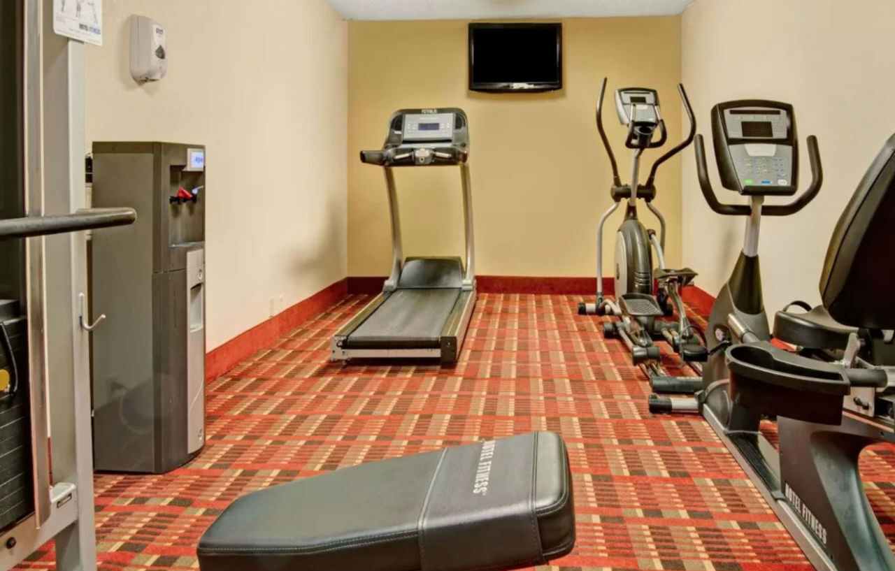 Baymont By Wyndham Nashville Airport Экстерьер фото