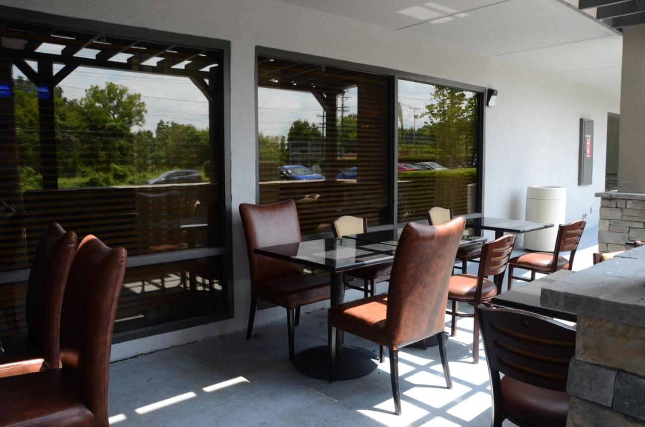 Baymont By Wyndham Nashville Airport Экстерьер фото